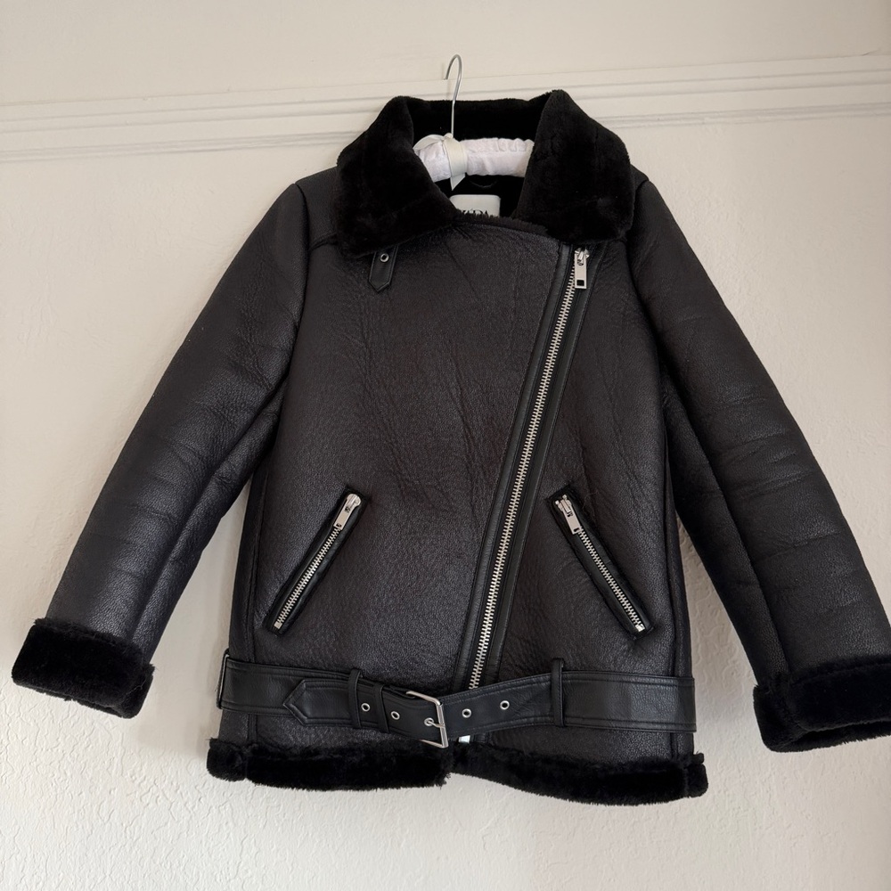 Zara Woman Double Faced Jacket in Black. Size XS - Picture 6 of 9